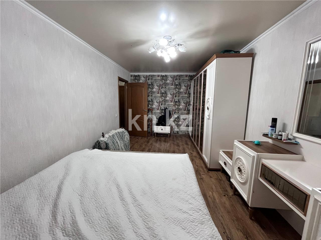 Продажа 4-комнатной квартиры, 76 м², ул. Дюсембекова в Караганде - фото 10