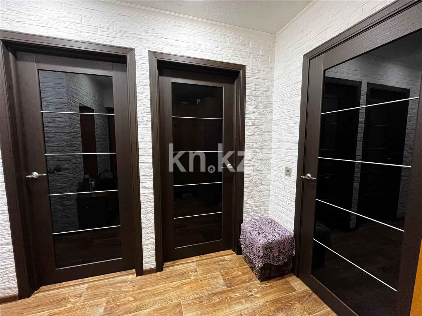 Продажа 3-комнатной квартиры, 61 м², 19-й мкр. в Караганде - фото 13