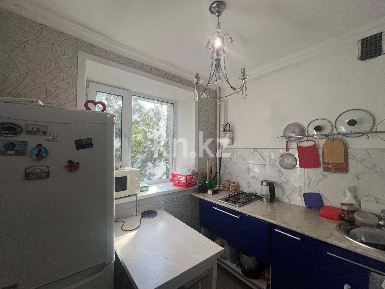 Продажа 3-комнатной квартиры, 58 м², ул. Язева, дом  11 в Караганде - фото 5