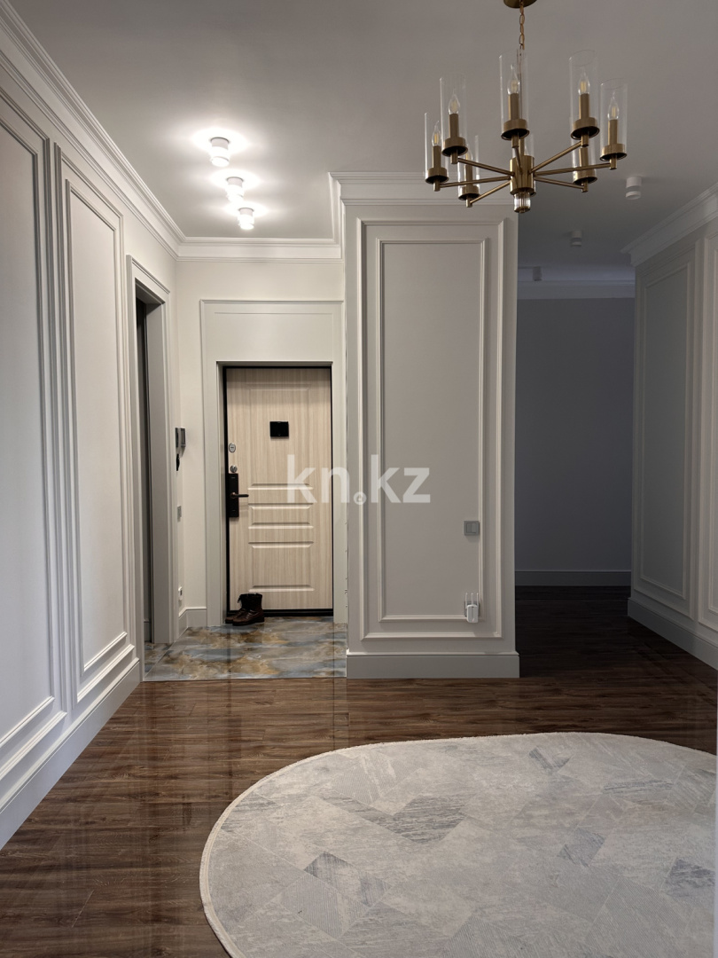 Продажа 5-комнатной квартиры, 162 м², ул. Керей, Жанибек хандар в Астане - фото 10