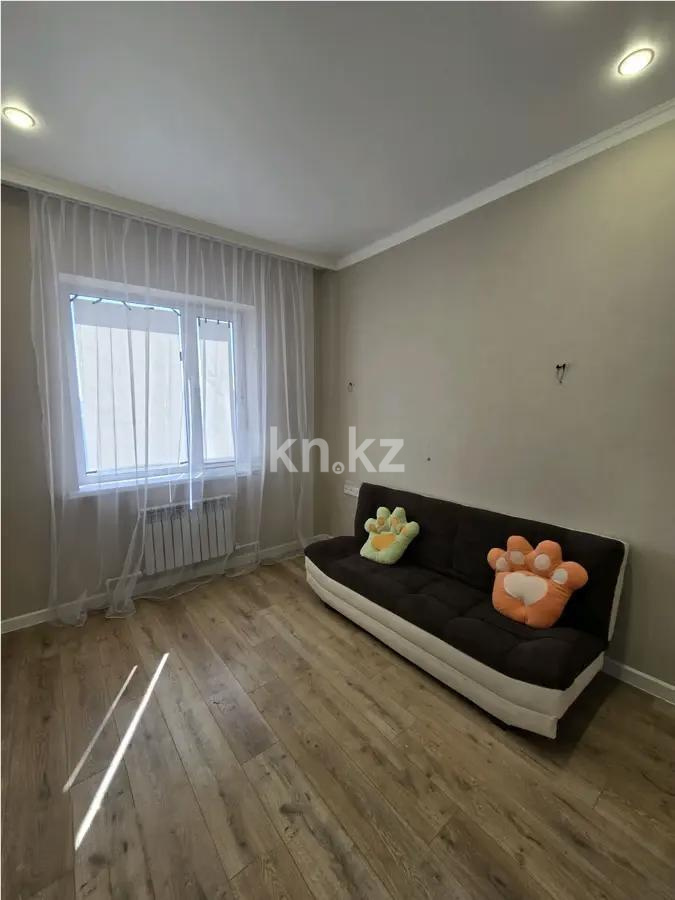 Продажа 3-комнатной квартиры, 68 м², ул. Дюсембекова, дом  44/2 в Караганде - фото 2