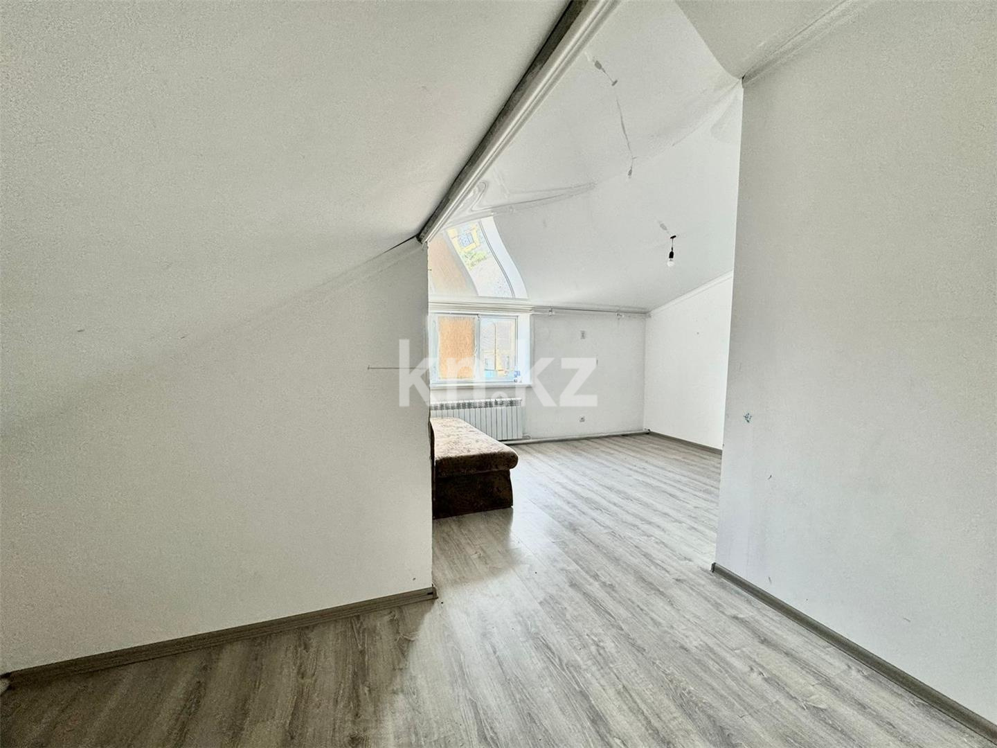 Продажа 6-комнатного дома, 260 м², ул. Ондасынова в Караганде - фото 17