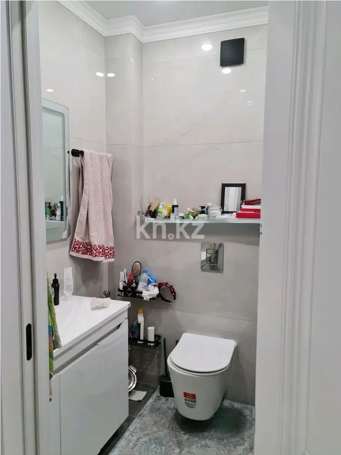 Продажа 4-комнатной квартиры, 115 м², ул. Нажимеденова, дом  15 в Астане - фото 4