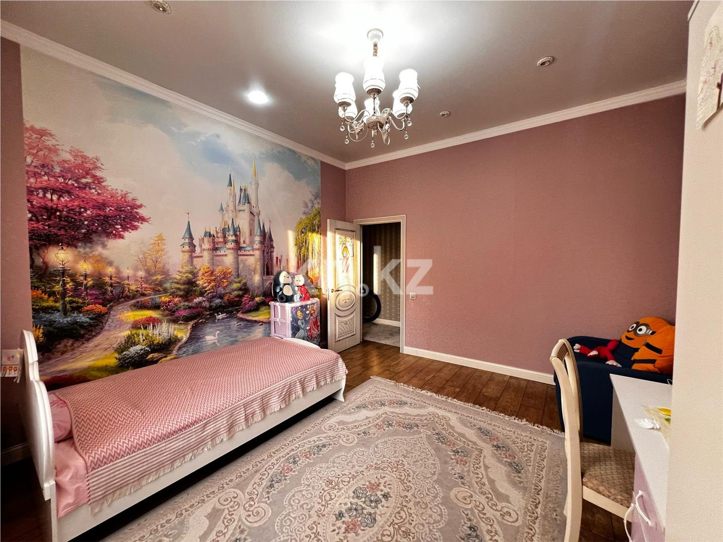 Продажа 7-комнатного дома, 320 м², ул. Кабжанова в Караганде - фото 6