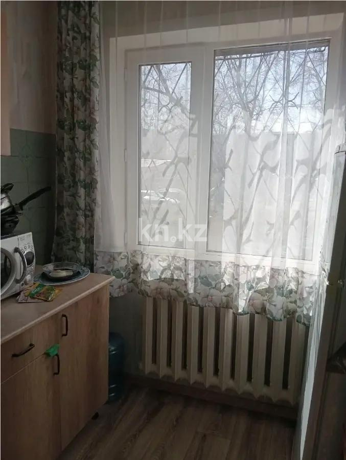 Продажа 1-комнатной квартиры, 30 м², мкр-н 22, дом  1 в Караганде - фото 2
