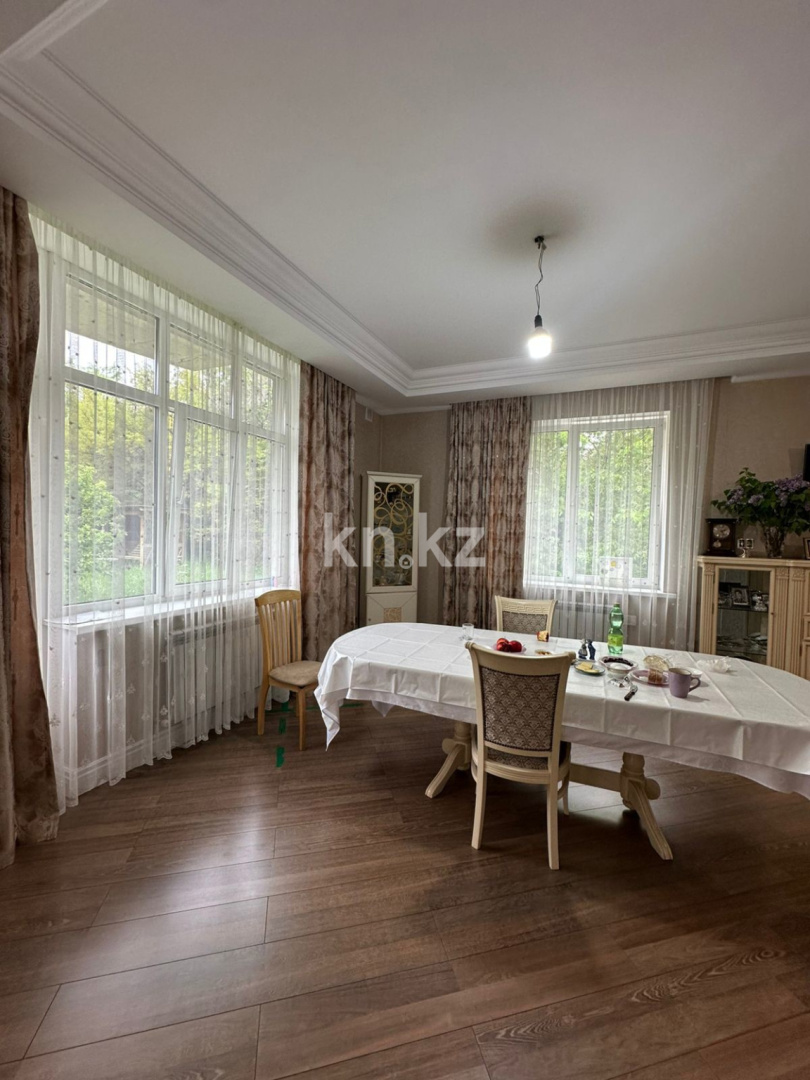 Продажа 10-комнатного дома, 605 м² в Алматы - фото 12