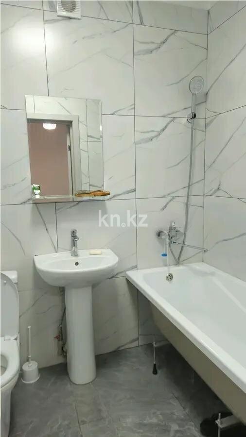 Продажа 1-комнатной квартиры, 33.4 м² в Алматы - фото 3
