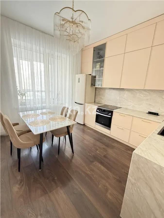 Продажа 4-комнатной квартиры, 102.6 м² в Астане - фото 5