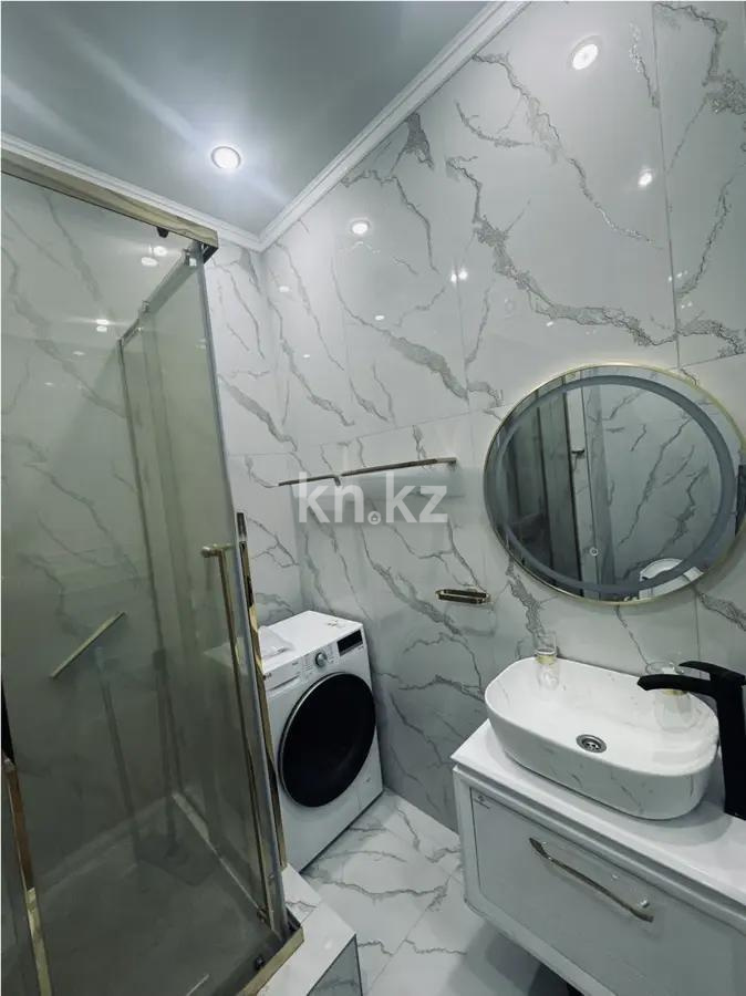 Продажа 3-комнатной квартиры, 70 м², ул. Утеген батыра, дом  11г в Алматы - фото 5