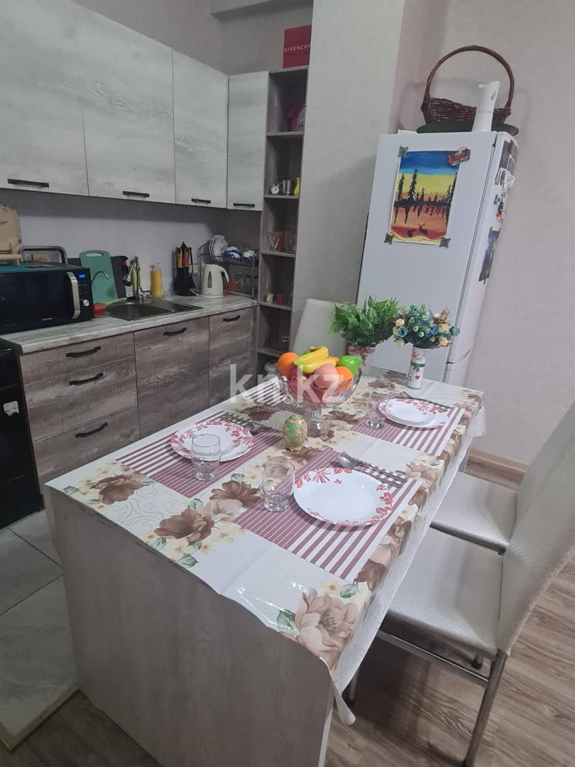 Аренда 2-комнатной квартиры посуточно, 56 м², пр. Сарыарка, дом  5/1 - ул. Кенесары в Астане - фото 2