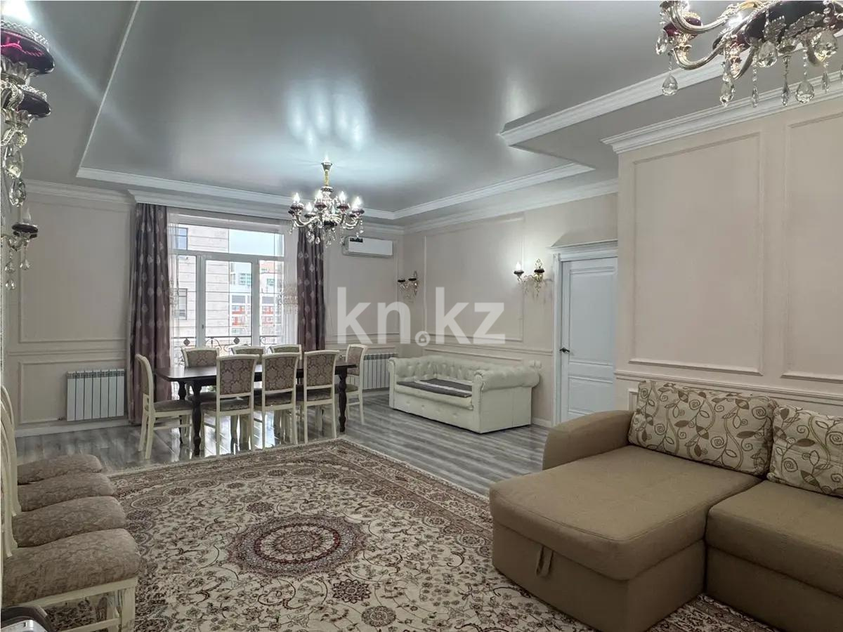 Продажа 3-комнатной квартиры, 100 м², ул. Сауран, дом  18 в Астане