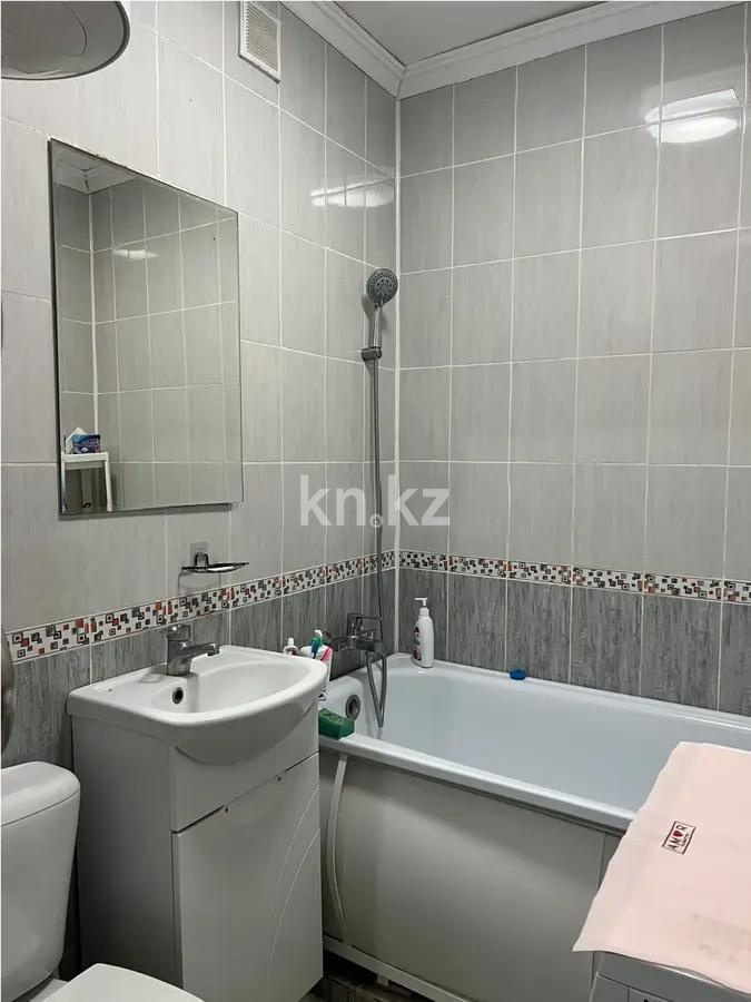 Продажа 3-комнатной квартиры, 56 м², 2 мкр-н, дом  4 в Абае - фото 5