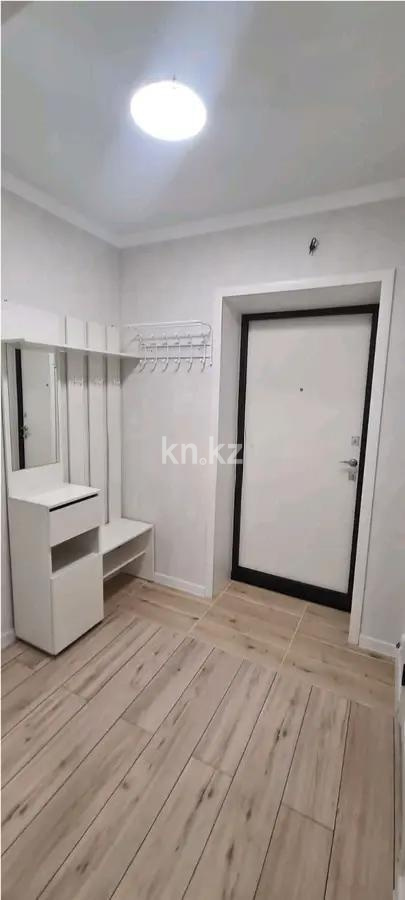 Продажа 1-комнатной квартиры, 58 м², ул. Нажимеденова, дом  19 в Астане - фото 5