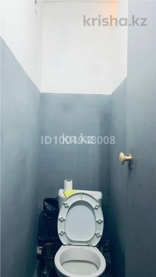 Продажа 2-комнатной квартиры, 65 м², мкр. Калкаман-2, дом  10 в Алматы - фото 2