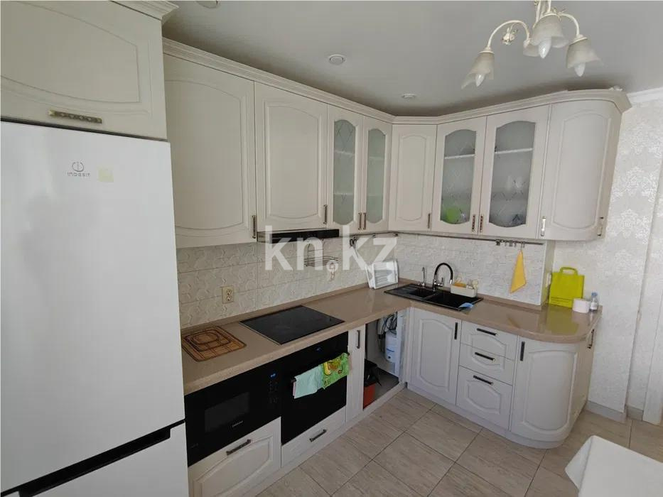 Продажа 4-комнатной квартиры, 100 м², ул. Молдагалиева, дом  6/2 в Астане - фото 4