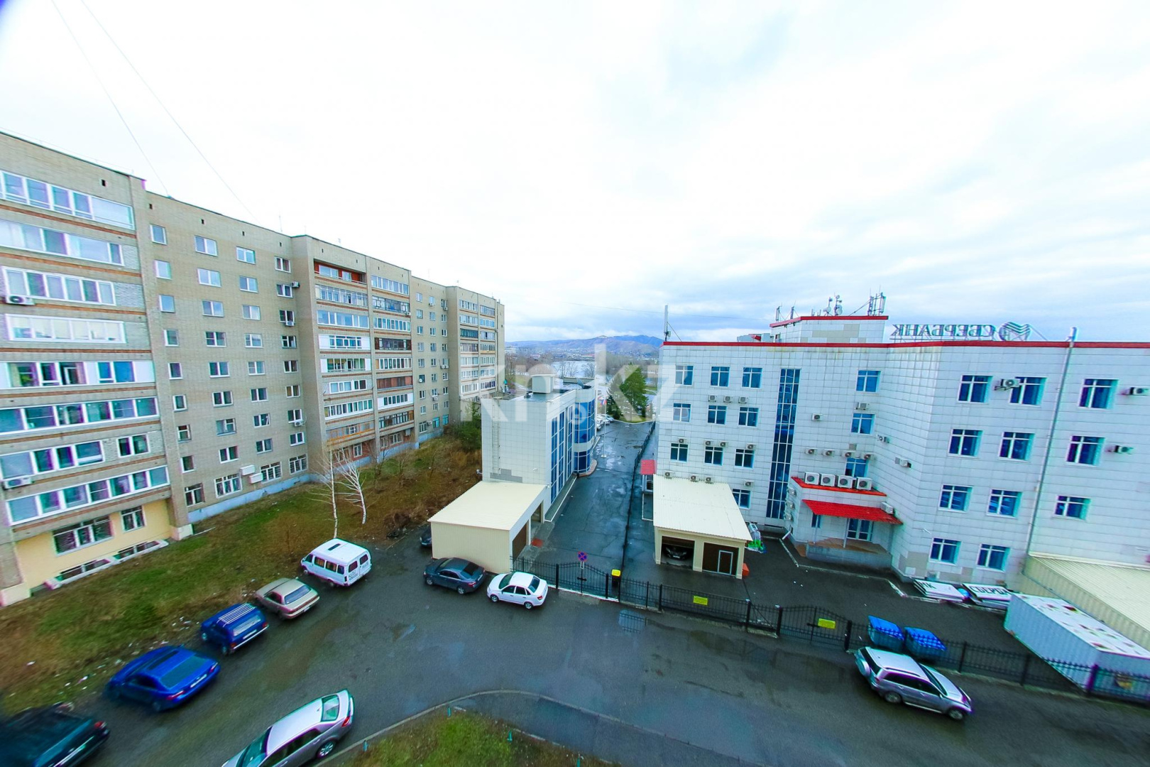 Аренда 2-комнатной квартиры посуточно, 60 м², ул. Орджоникидзе, дом  4 в Усть-Каменогорске - фото 10