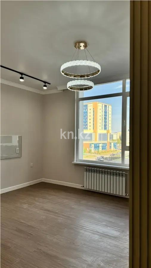 Продажа 2-комнатной квартиры, 40 м², ул. Е-430, дом  2/4 в Астане - фото 2