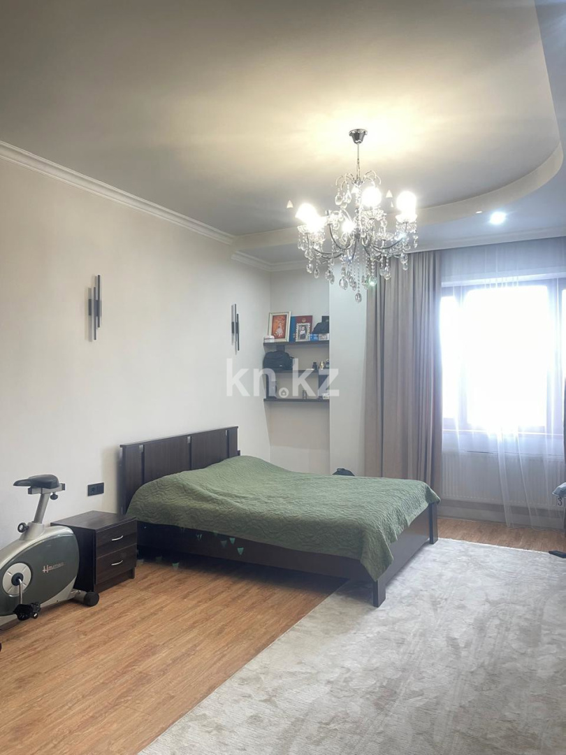 Продажа 4-комнатной квартиры, 140 м², пр. Момышулы в Астане - фото 12