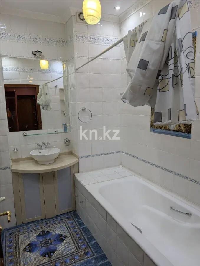 Продажа 3-комнатной квартиры, 100 м² в Алматы - фото 3