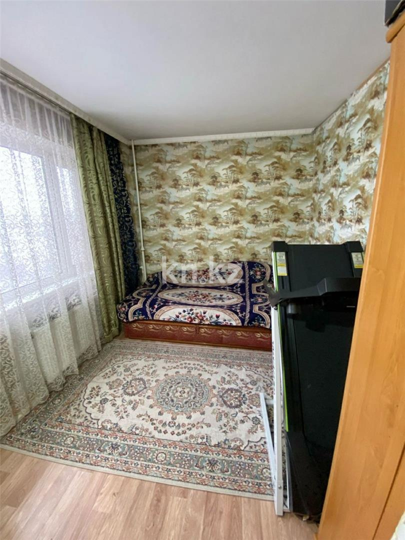 Продажа 2-комнатной квартиры, 50 м², мкр-н 11а, дом  22 в Караганде - фото 4