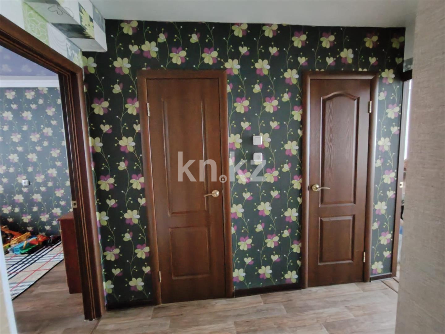 Продажа 3-комнатной квартиры, 66 м², мкр. Восток-2 в Караганде - фото 11