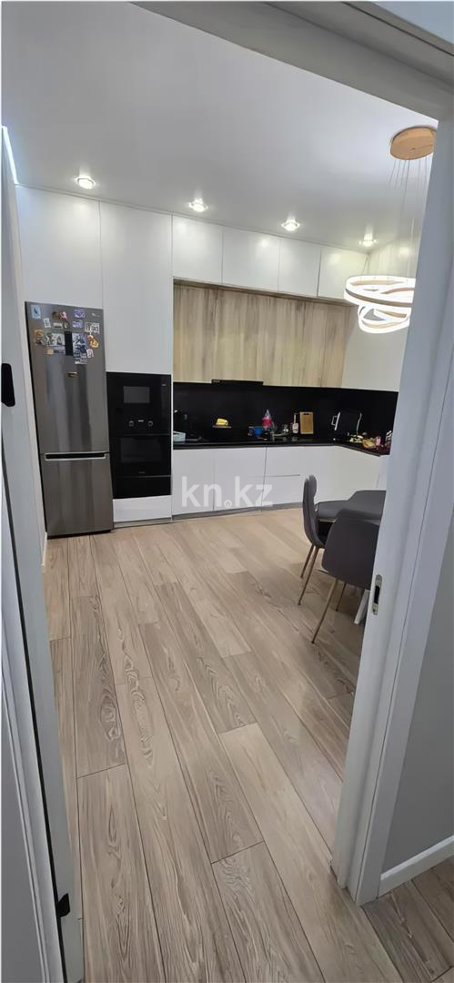 Продажа 3-комнатной квартиры, 78.8 м² в Астане - фото 4