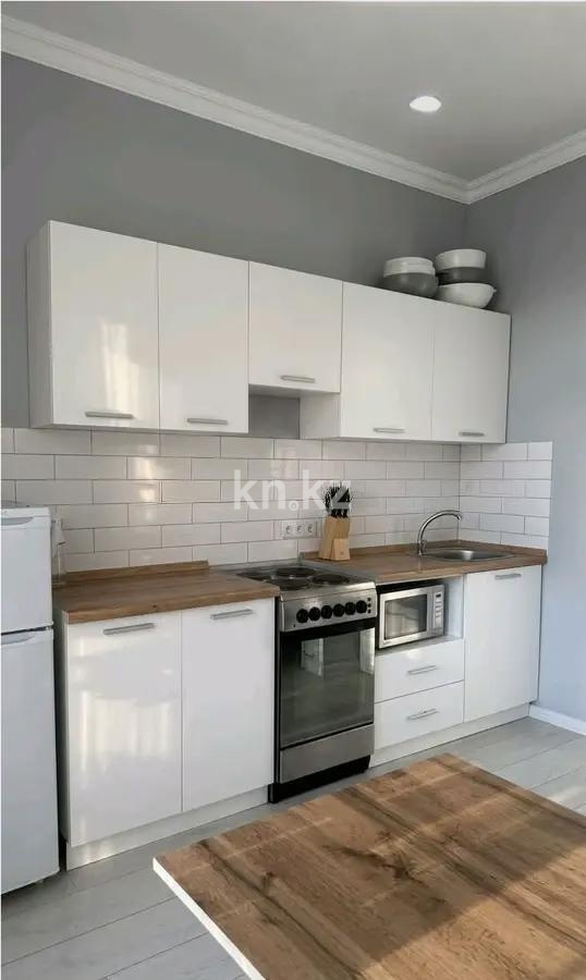 Продажа 1-комнатной квартиры, 38 м² в Астане