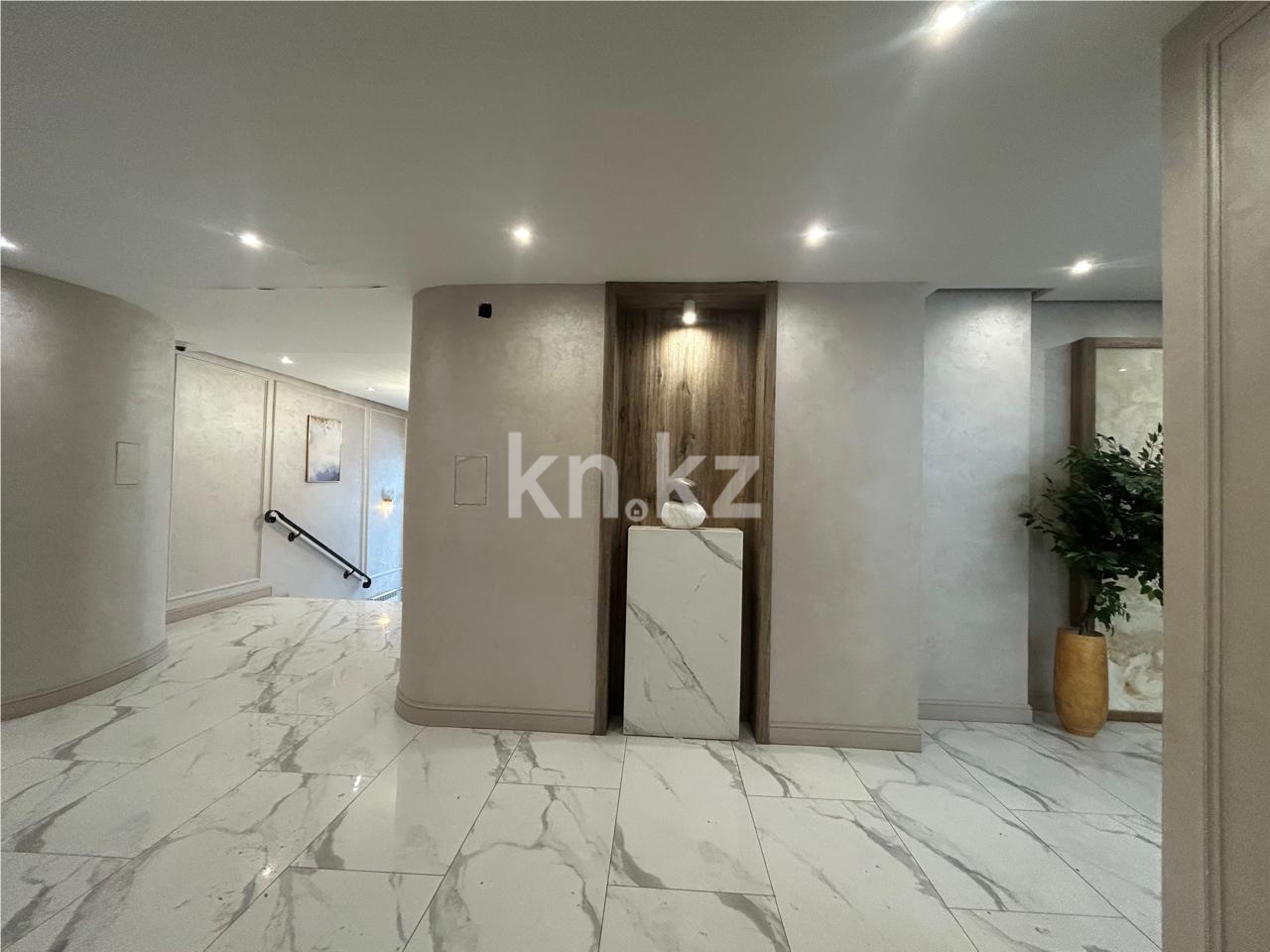 Продажа 2-комнатной квартиры, 48 м², ул. Керей, Жанибек хандар, дом  2/1 в Астане - фото 10