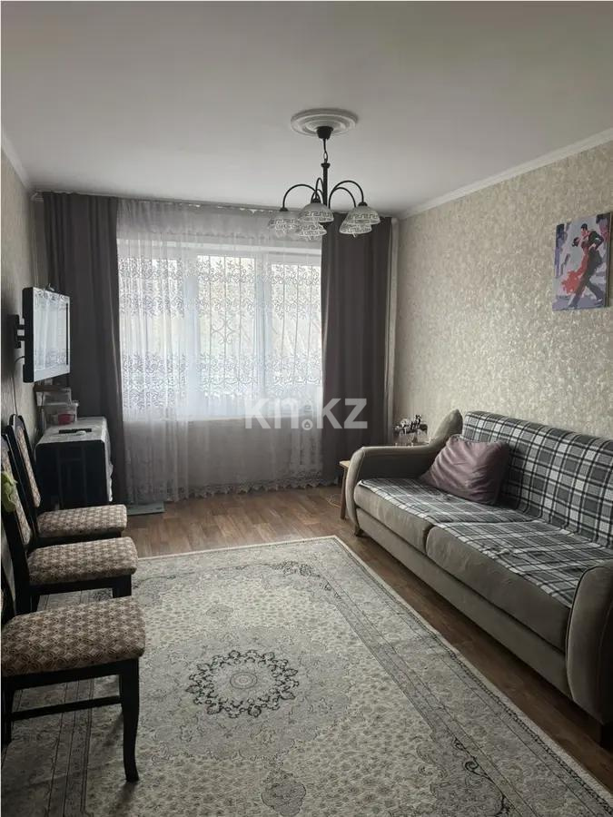 Продажа 3-комнатной квартиры, 58.2 м², 8 мкр., дом  27 в Алматы