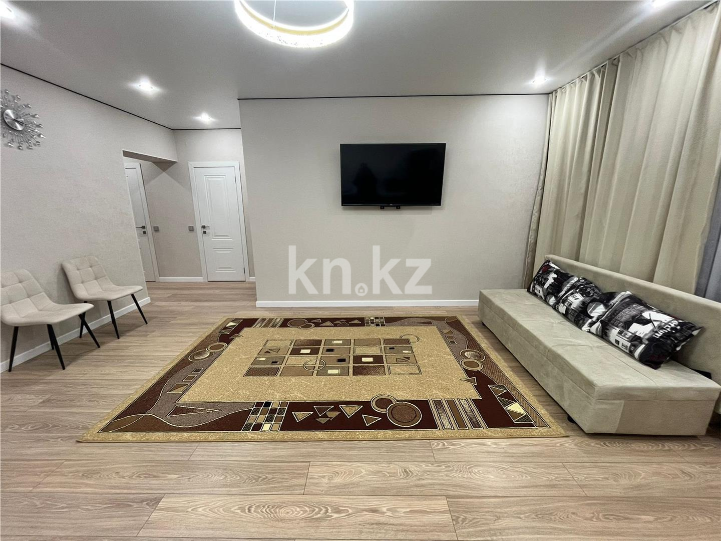 Продажа 3-комнатной квартиры, 62.16 м², ул. Е-1 в Астане - фото 2