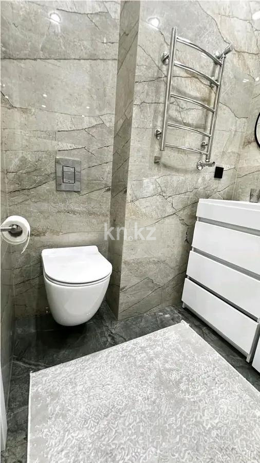 Продажа 2-комнатной квартиры, 47 м², ул. Утепова, дом  31 в Алматы - фото 3