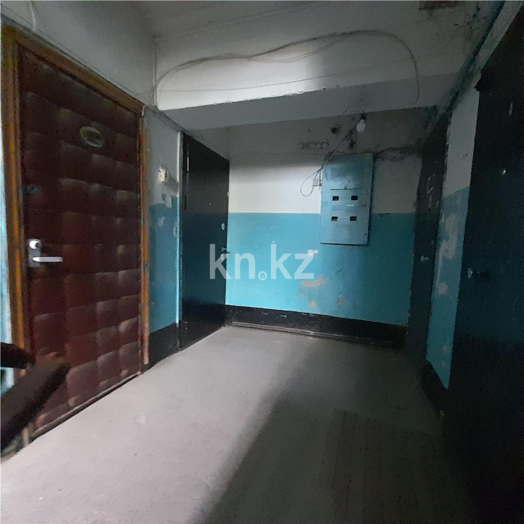 Продажа 4-комнатной квартиры, 60 м², мкр-н 21, дом  29 в Караганде - фото 13