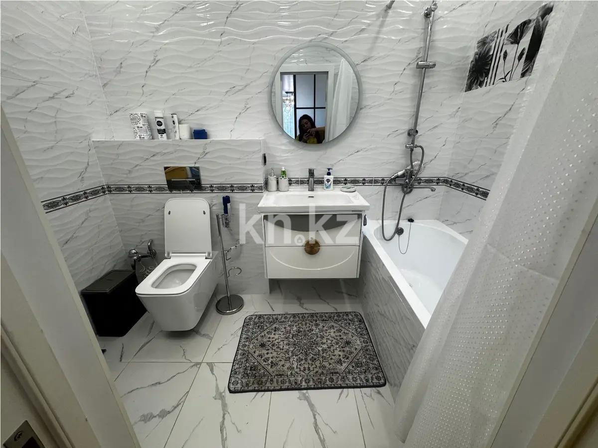 Продажа 2-комнатной квартиры, 62 м², ул. Аэропортная, дом  58 в Алматы - фото 4