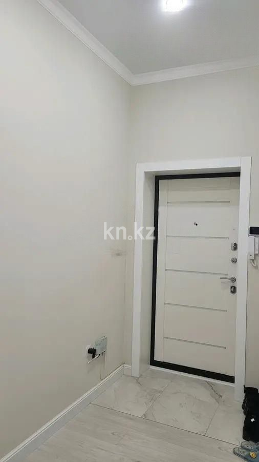 Продажа 3-комнатной квартиры, 84 м², ул. Муканова, дом  51/8 блок Б в Караганде - фото 9