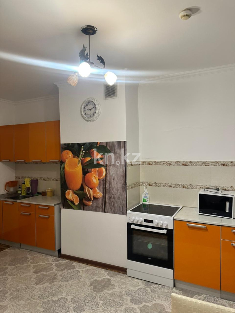 Аренда 1-комнатной квартиры, 54 м², ул. Акмешит, дом  7А в Астане