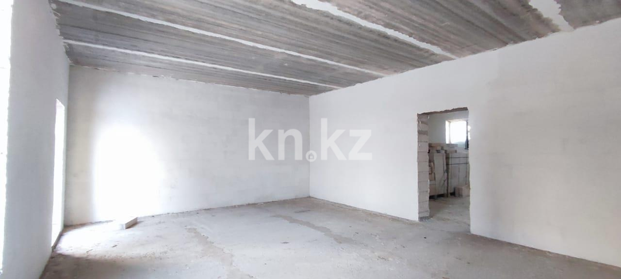 Продажа 4-комнатного дома, 162.4 м², ул. Алтайбаева в Караганде - фото 2