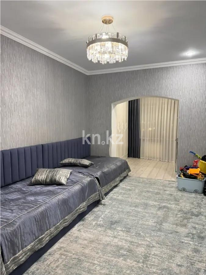 Продажа 4-комнатной квартиры, 168 м², мкр-н Самал-3, дом  25 в Алматы - фото 4
