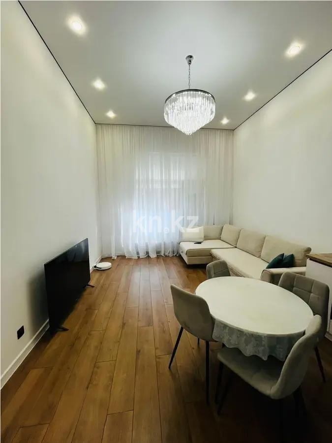 Продажа 3-комнатной квартиры, 80.7 м², ул. Онгарсыновой, дом  8/2 стр в Астане