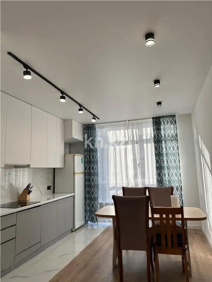 Продажа 2-комнатной квартиры, 70.4 м² в Алматы - фото 3