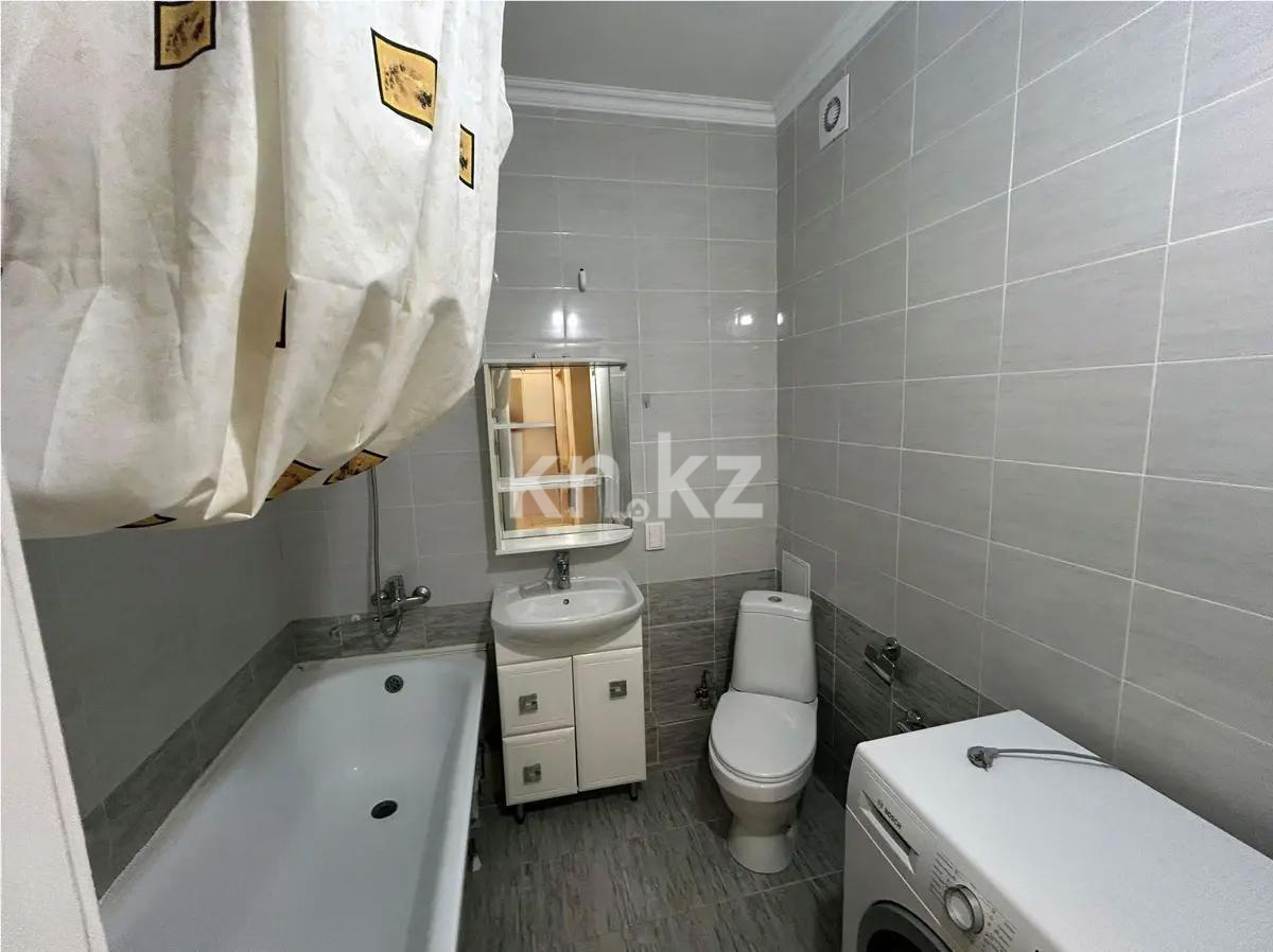 Продажа 1-комнатной квартиры, 40 м², пр. Улы Дала, дом  84 в Астане - фото 3