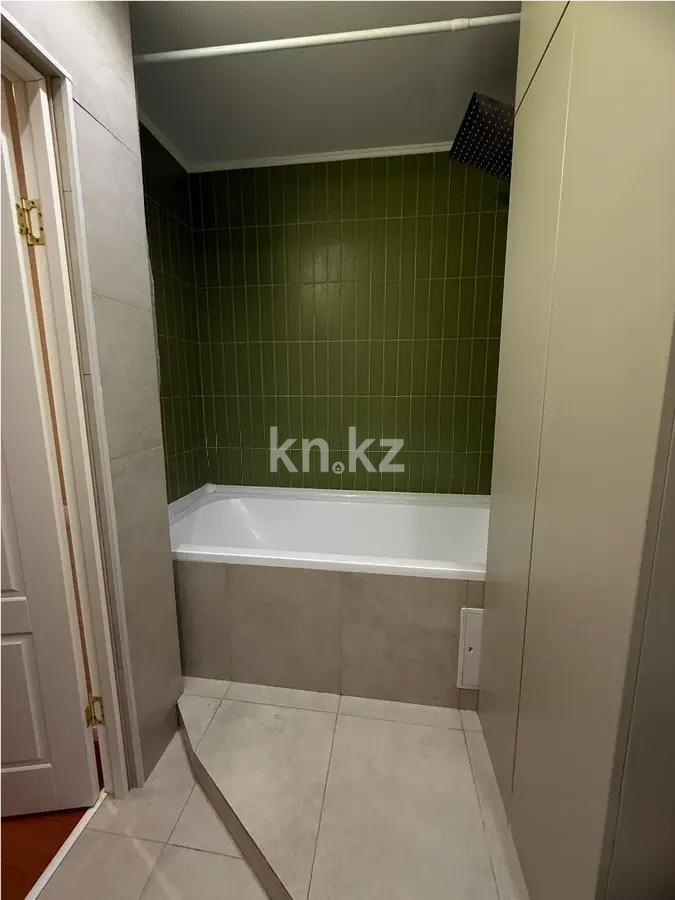 Продажа 4-комнатной квартиры, 131.5 м² в Алматы - фото 6