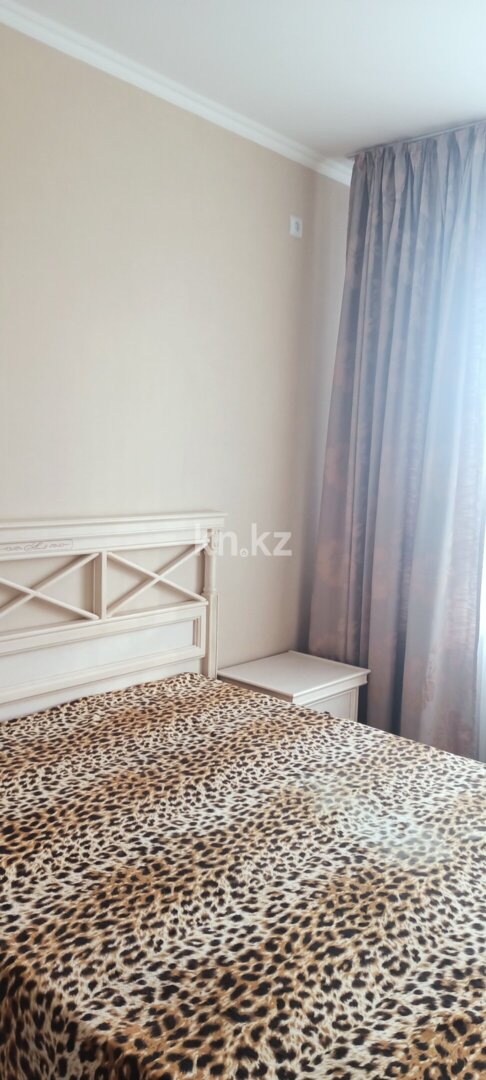 Аренда 1-комнатной квартиры посуточно, 45 м² в Астане