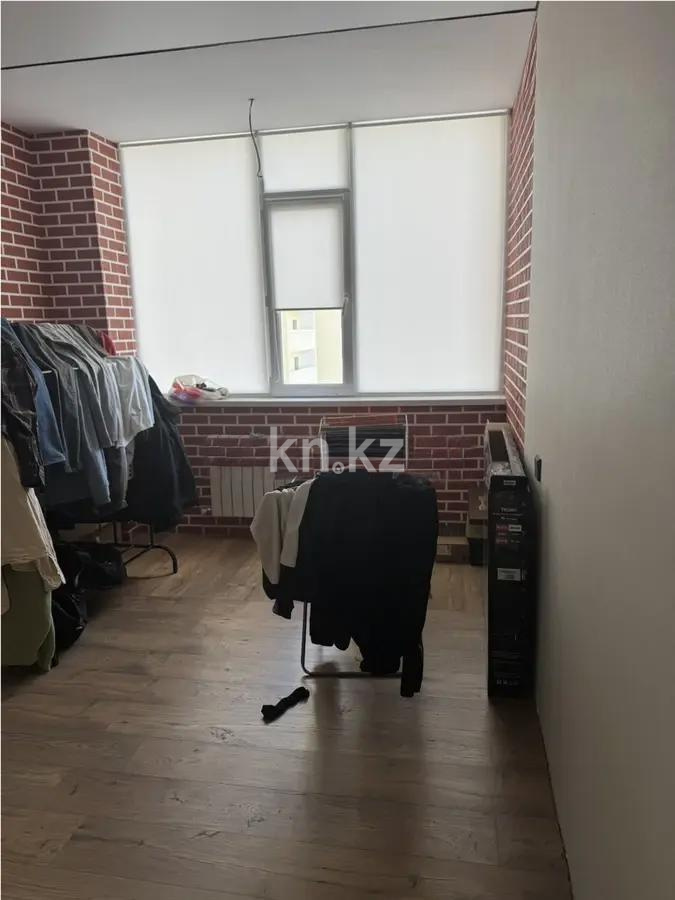 Продажа 3-комнатной квартиры, 50 м², пр. Тлендиева, дом  40 в Астане - фото 2