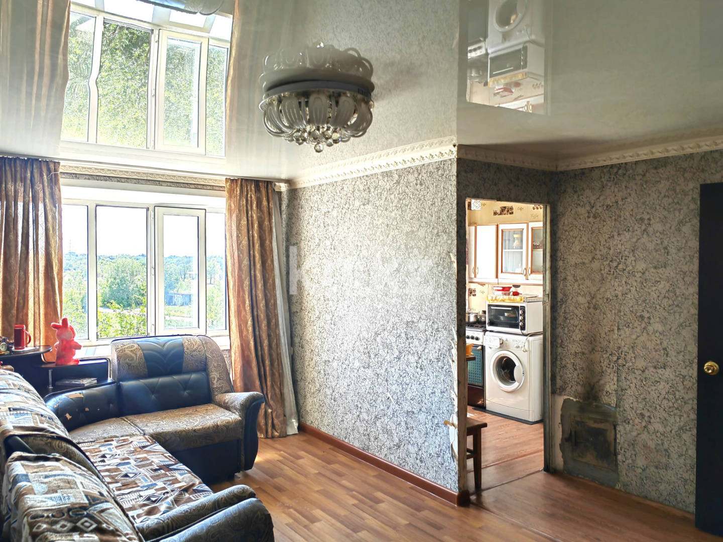 Продажа 2-комнатной квартиры, 42 м², ул. Ишимская, дом  72 в Караганде - фото 2