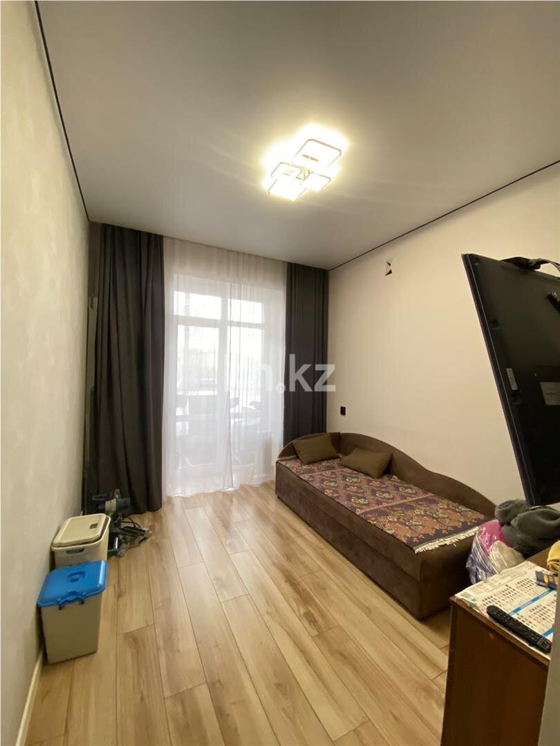 Продажа 5-комнатной квартиры, 117 м² в Караганде - фото 3