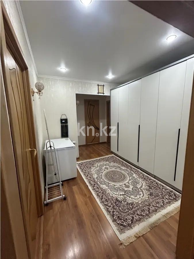 Продажа 3-комнатной квартиры, 63 м², мкр. Голубые Пруды, дом  13 в Караганде - фото 9