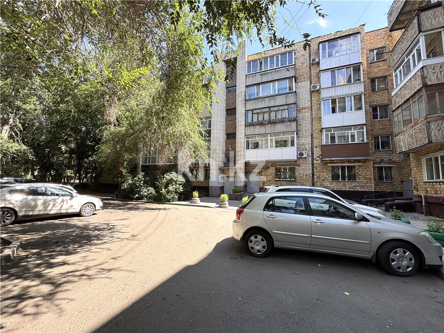 Продажа 3-комнатной квартиры, 65 м², ул. Крылова, дом  38 в Караганде - фото 15