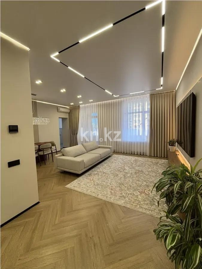 Продажа 3-комнатной квартиры, 90 м² в Караганде