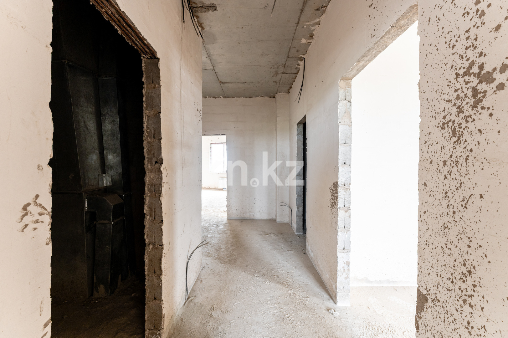 Продажа 3-комнатной квартиры, 145 м², пр. Момышулы, дом  2г блок 1 - ул. Токпанова в Астане - фото 11