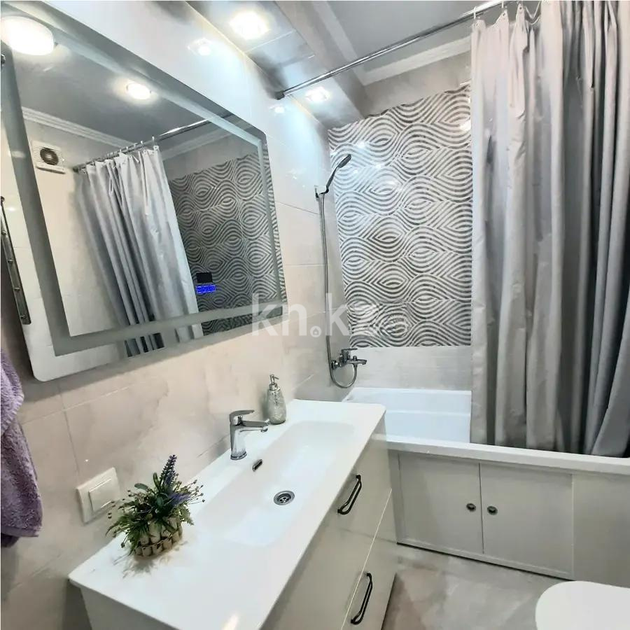 Продажа 3-комнатной квартиры, 70 м² в Алматы - фото 4